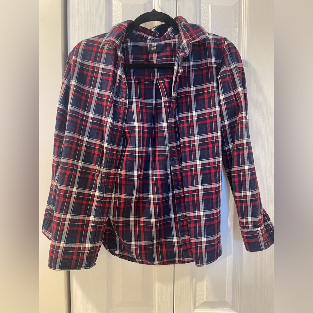 Uniqlo Red and Blue Checkered Flannel